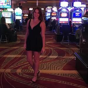 Meet your Posher, Gabriela